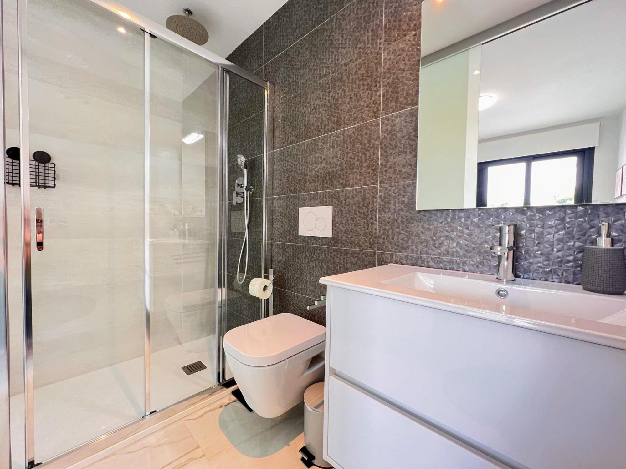 Modern Two Bedroom Ground Floor Apartment Duly7 Villamartín Exterior foto