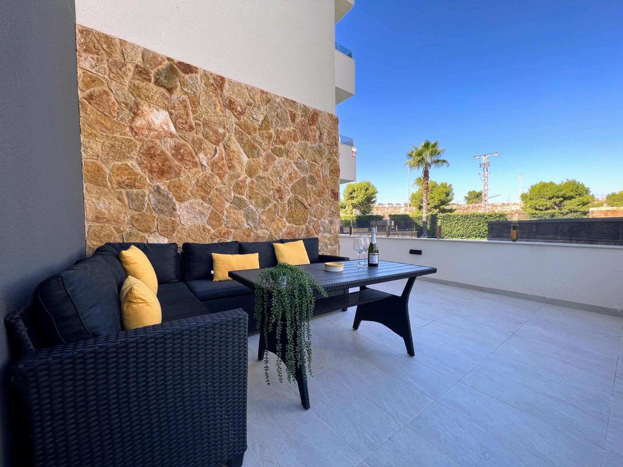 Modern Two Bedroom Ground Floor Apartment Duly7 Villamartín Exterior foto